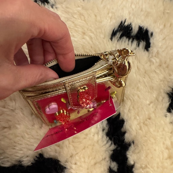 Gold Candy-Accent Women's Wallet - Brand: - Picture 3 of 3